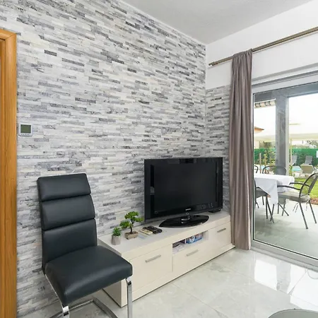 Dany By Rent Istria * Kaštel