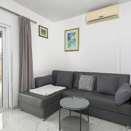 Dany By Rent Istria Kaštel