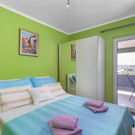 فيلة Dany By Rent Istria Kaštel